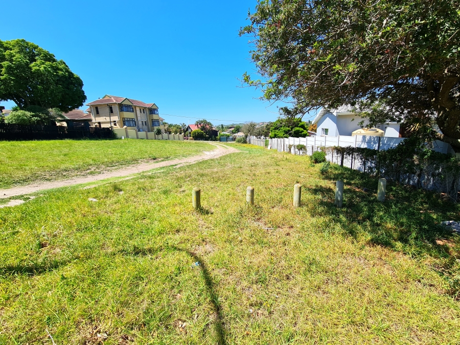 0 Bedroom Property for Sale in Aston Bay Eastern Cape